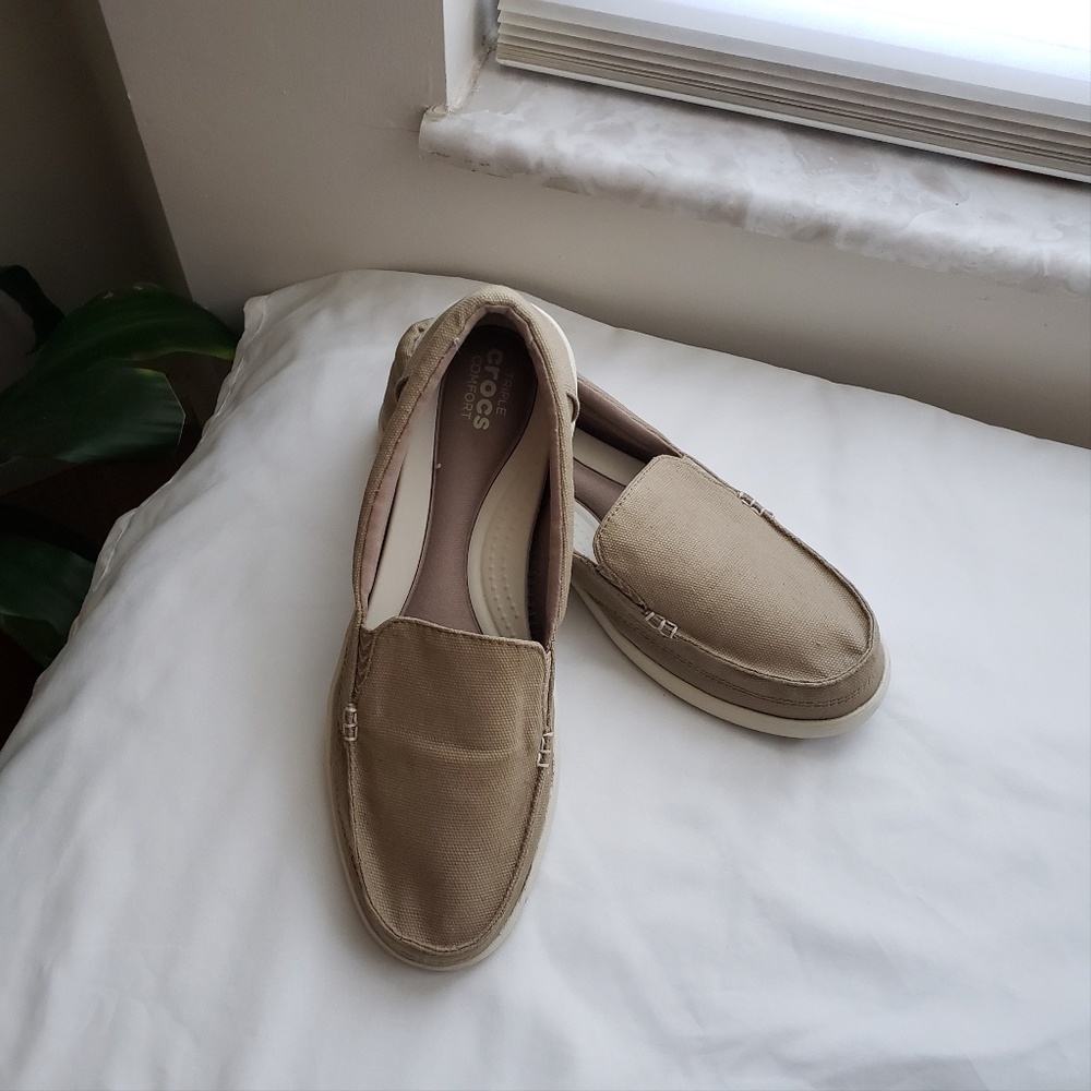 Crocs Triple Comfort Memory Foam Beige Loafers